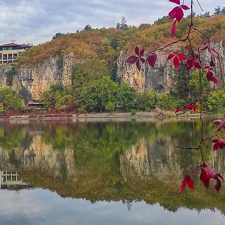 Hotel Villa Kaylaka Plevna Kültér fotó