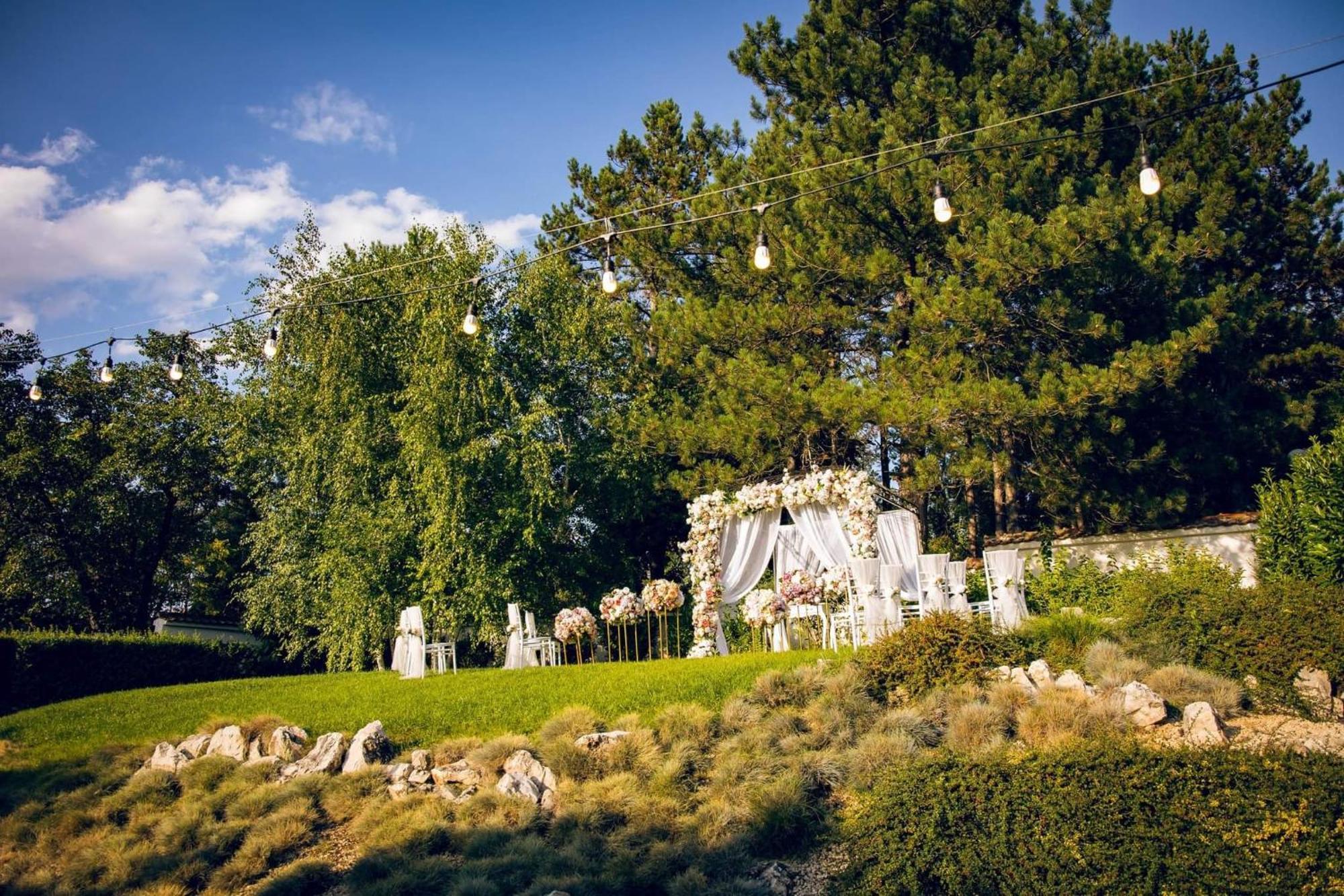Hotel Villa Kaylaka Plevna Kültér fotó
