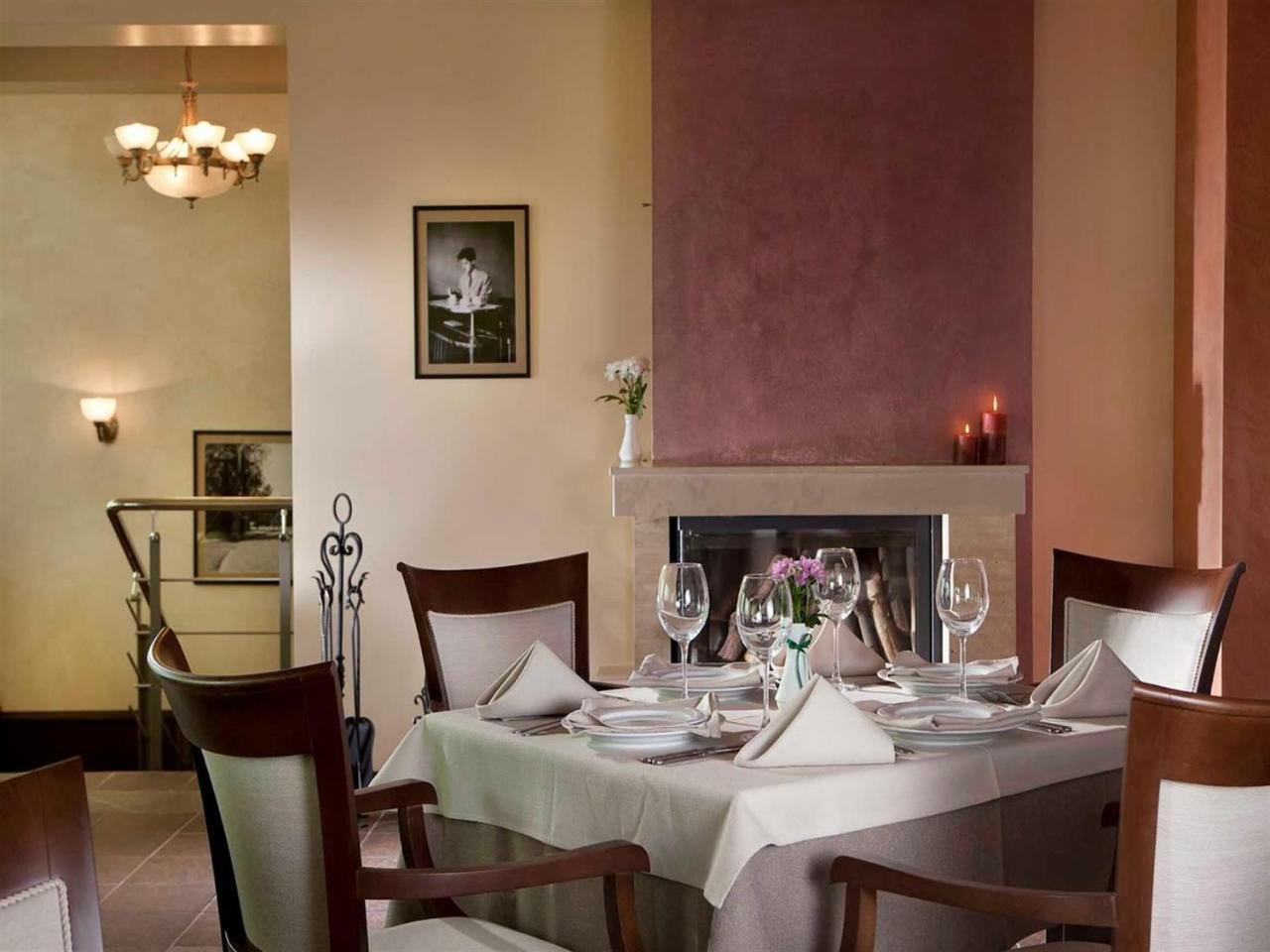 Hotel Villa Kaylaka Plevna Kültér fotó
