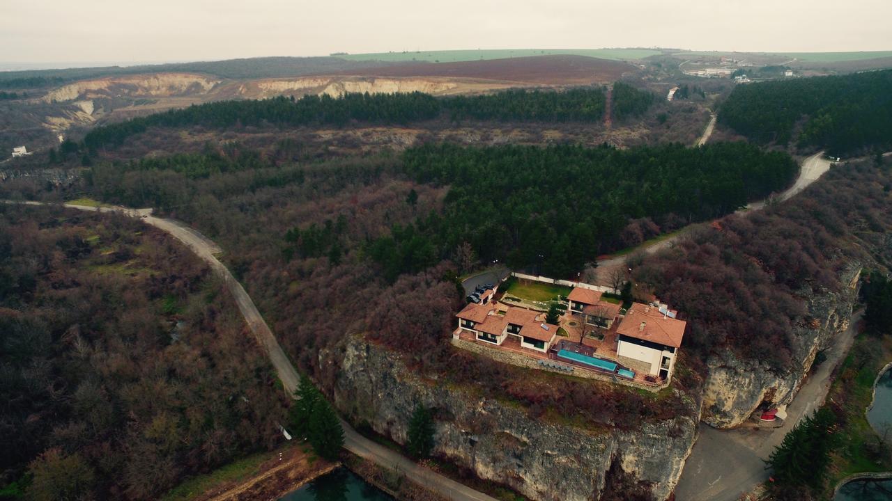 Hotel Villa Kaylaka Plevna Kültér fotó